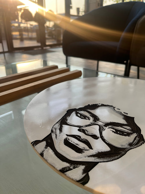Amani Table